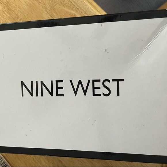 Nine West Heels-Never worn! - Picture 5 of 6